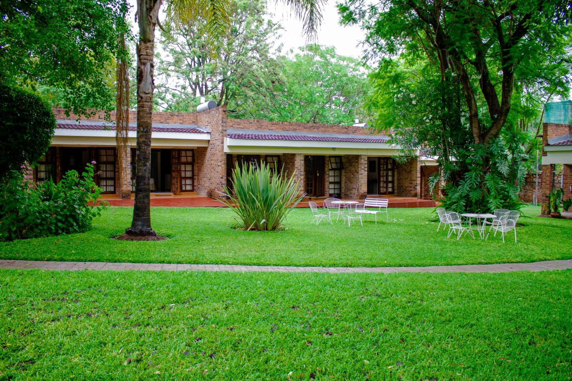 Matilinda Lodge Bulawayo Exterior foto